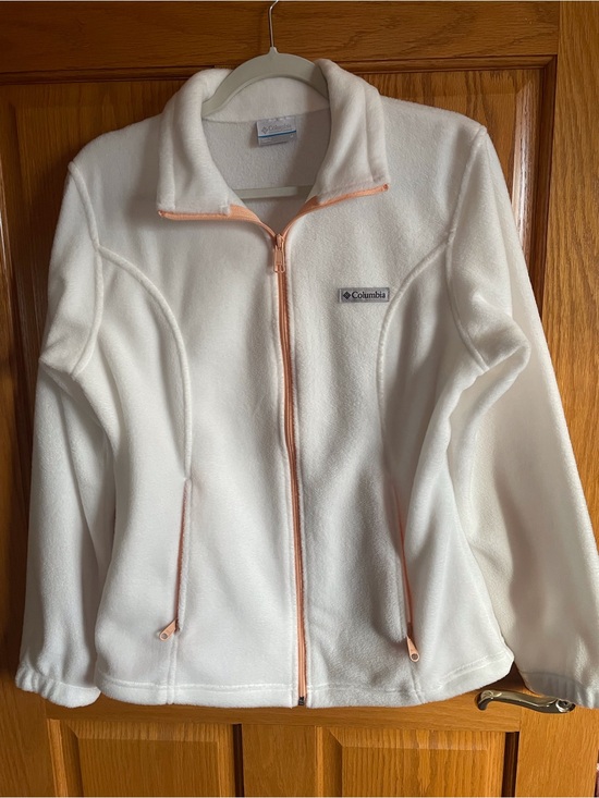 Jackets & Blazers - Columbia White Zip Up jacket